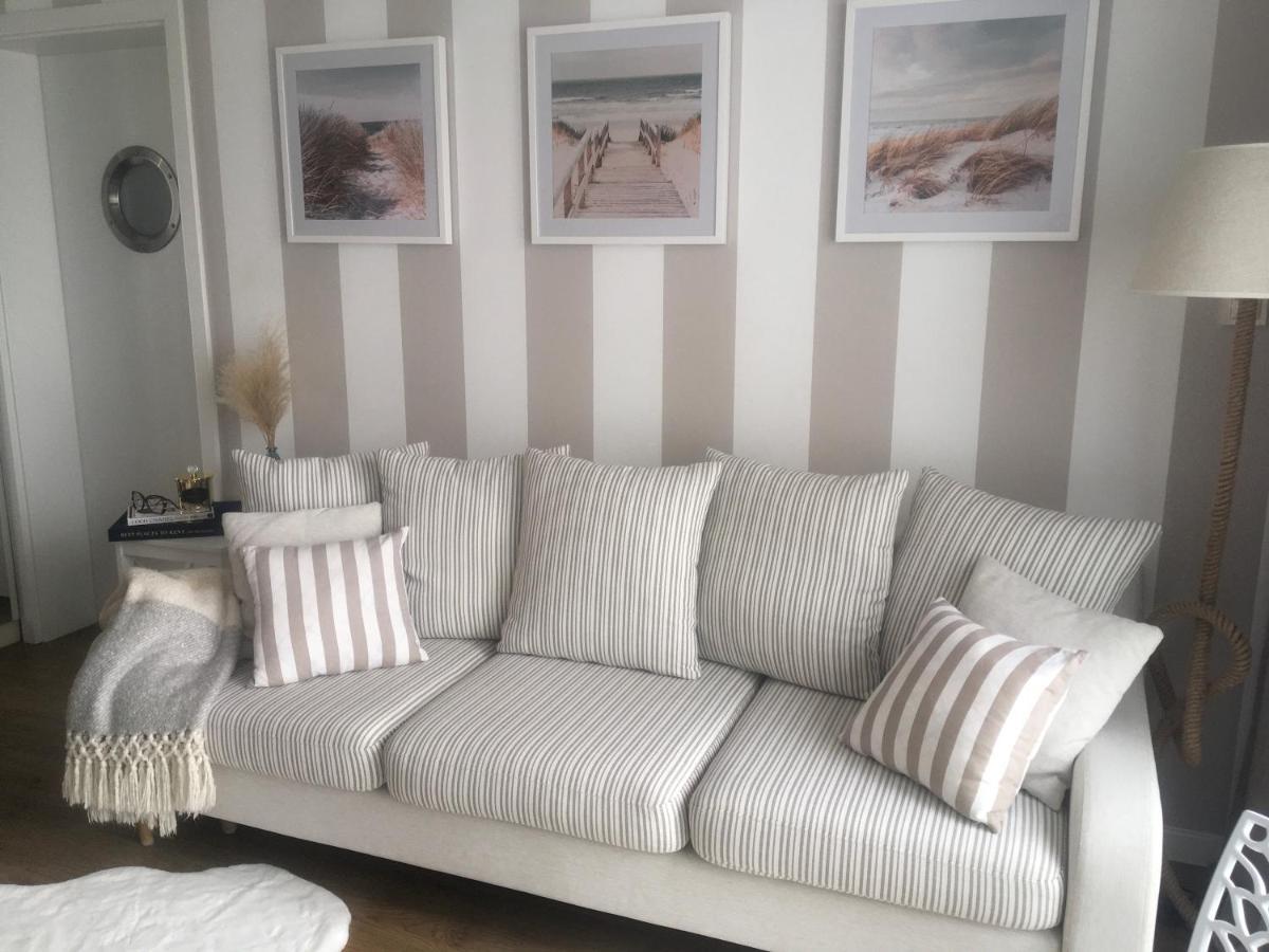 Apartament Marine Holiday Elblag - Winda -Parking W Hali Garazowej -Gratis -Business Stays Екстериор снимка