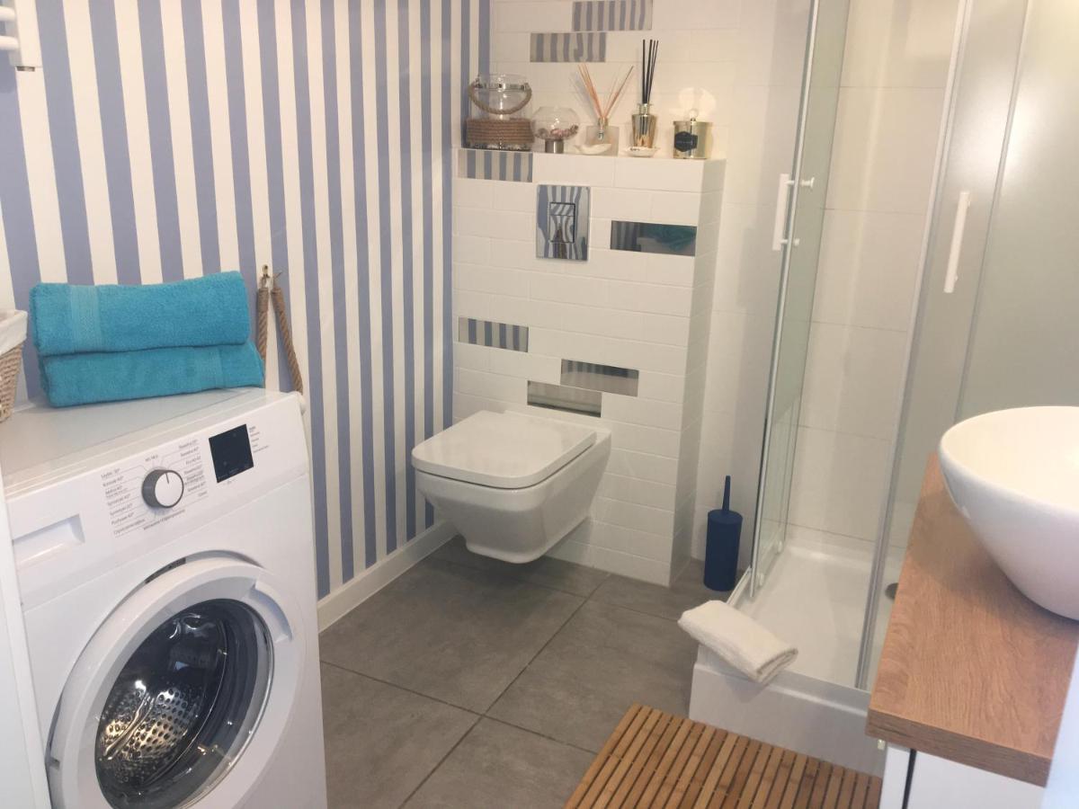 Apartament Marine Holiday Elblag - Winda -Parking W Hali Garazowej -Gratis -Business Stays Екстериор снимка