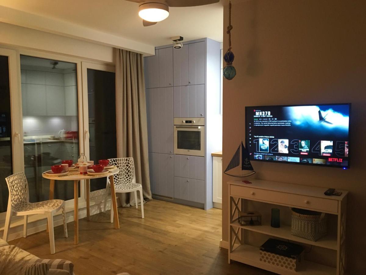 Apartament Marine Holiday Elblag - Winda -Parking W Hali Garazowej -Gratis -Business Stays Екстериор снимка